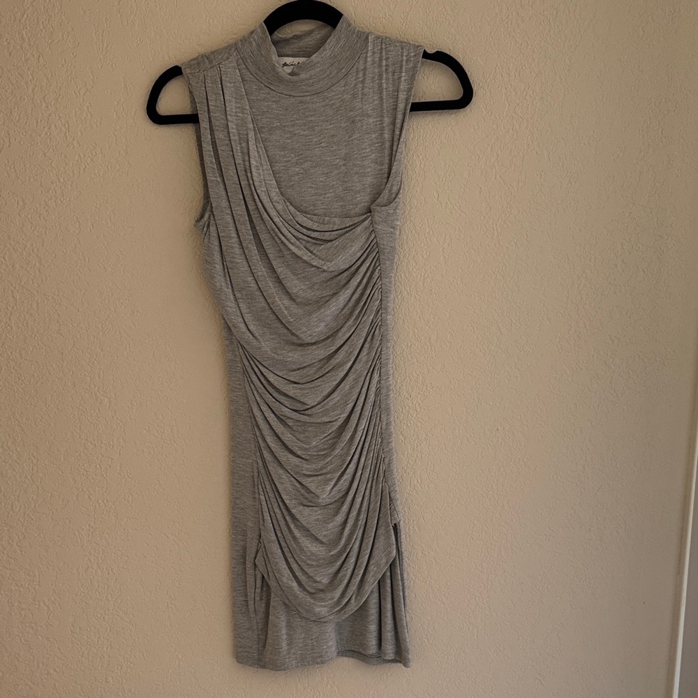 Elegant Gray Sleeveless Dress